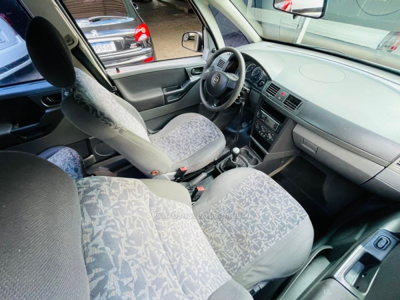 MERIVA 1.8 MPFI 8V FLEX 4P MANUAL - 2003 - CAMPO BOM