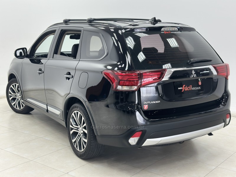 OUTLANDER 2.0 16V GASOLINA 4P AUTOMÁTICO - 2016 - SANTA CRUZ DO SUL