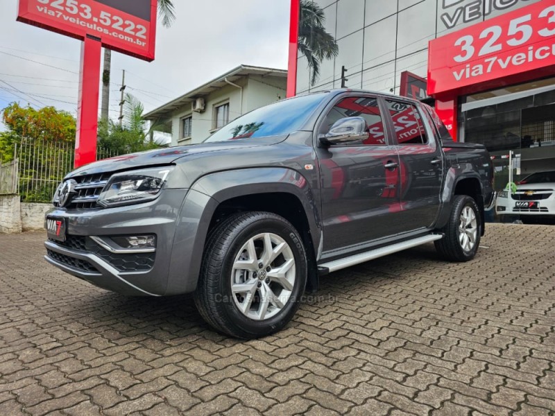 AMAROK 3.0 V6 EXTREME CD DIESEL 4X4 AT 4P AUTOMÁTICO - 2023 - NOVO HAMBURGO