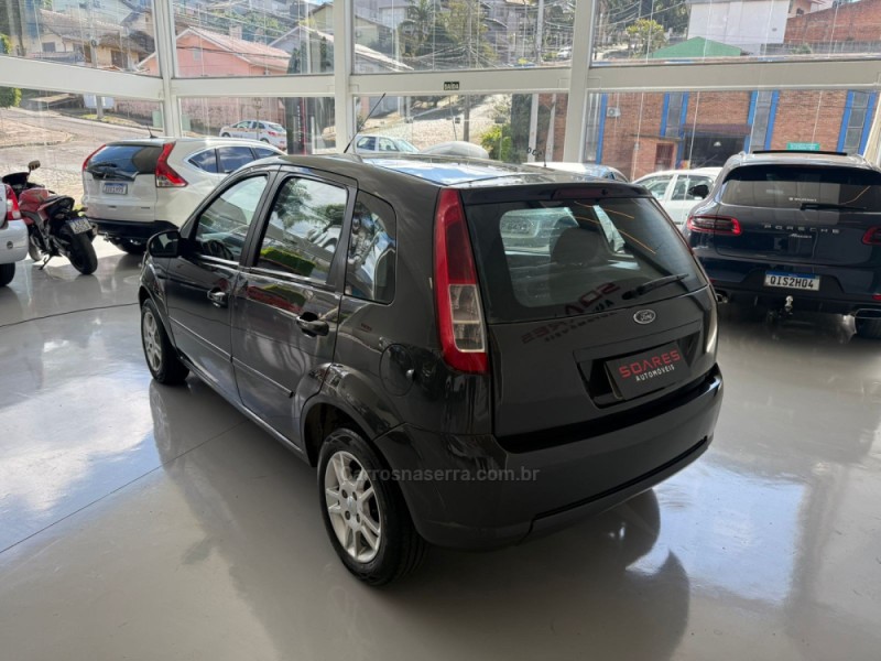 FIESTA 1.6 MPI CLASS 8V GASOLINA 4P MANUAL - 2009 - NOVO HAMBURGO