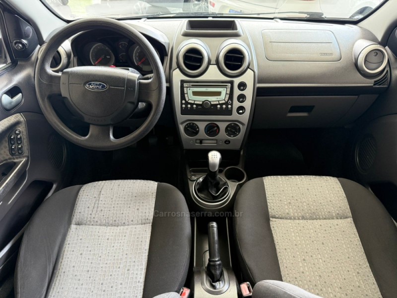 FIESTA 1.6 MPI CLASS SEDAN 8V FLEX 4P MANUAL - 2012 - NOVO HAMBURGO