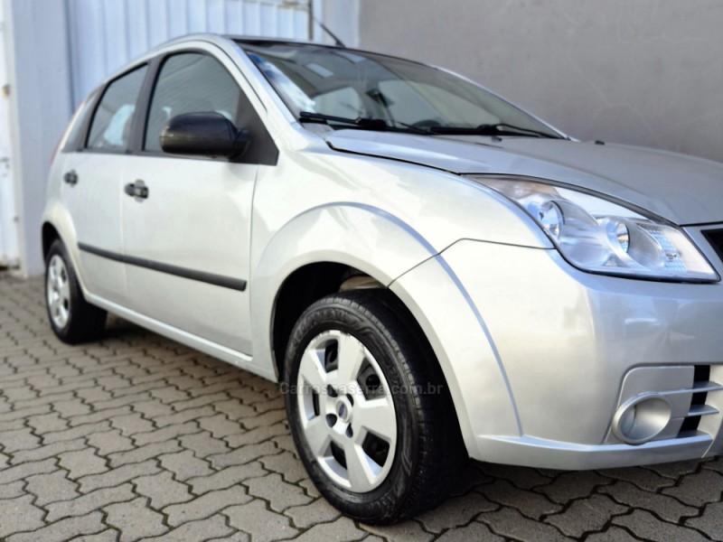 FIESTA 1.0 MPI 8V GASOLINA 4P MANUAL - 2008 - CAXIAS DO SUL