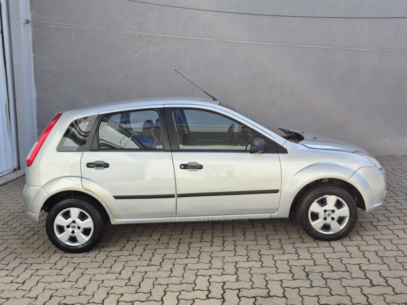 FIESTA 1.0 MPI 8V GASOLINA 4P MANUAL - 2008 - CAXIAS DO SUL