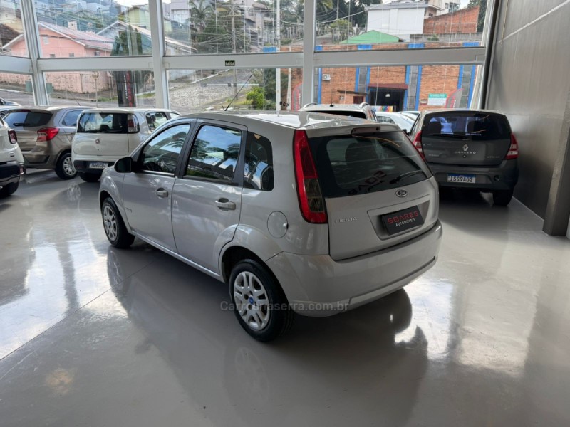 FIESTA 1.6 MPI CLASS HATCH 8V FLEX 4P MANUAL - 2011 - NOVO HAMBURGO