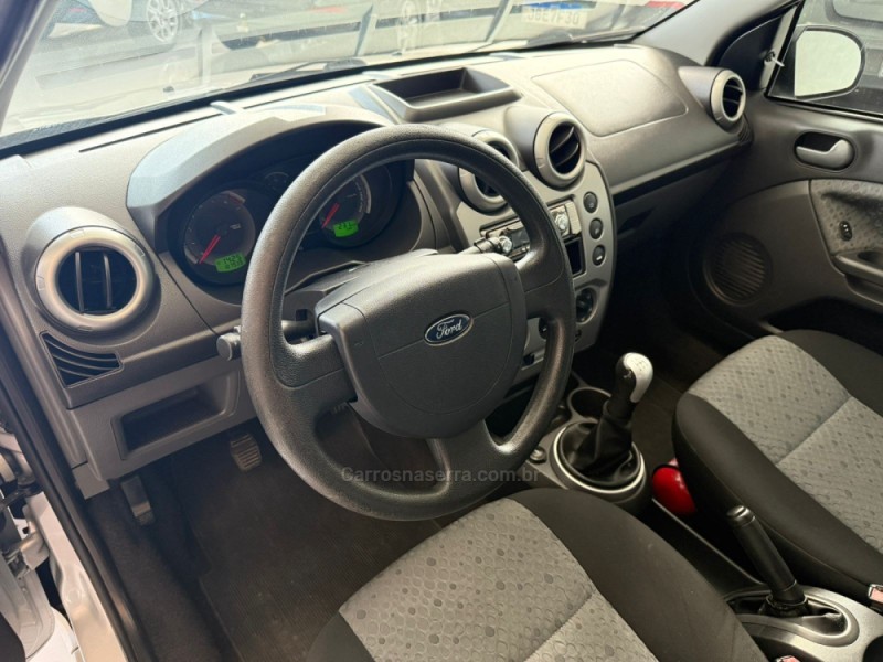 FIESTA 1.6 MPI CLASS HATCH 8V FLEX 4P MANUAL - 2011 - NOVO HAMBURGO