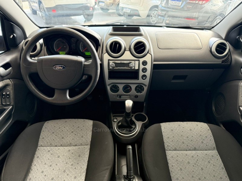 FIESTA 1.6 MPI CLASS HATCH 8V FLEX 4P MANUAL - 2011 - NOVO HAMBURGO