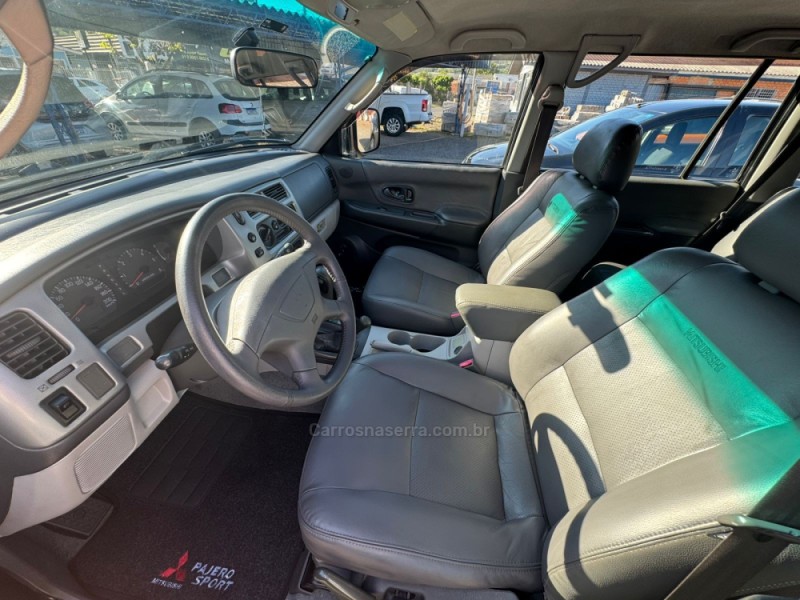 PAJERO 2.8 GLS 4X4 8V TURBO DIESEL 4P AUTOMÁTICO - 2004 - IGREJINHA