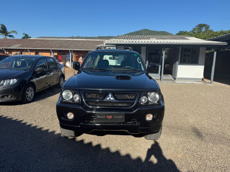 PAJERO 2.8 GLS 4X4 8V TURBO DIESEL 4P AUTOMÁTICO - 2004 - IGREJINHA