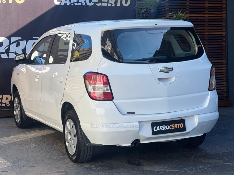 SPIN 1.8 LT 8V FLEX 4P MANUAL - 2014 - NOVO HAMBURGO