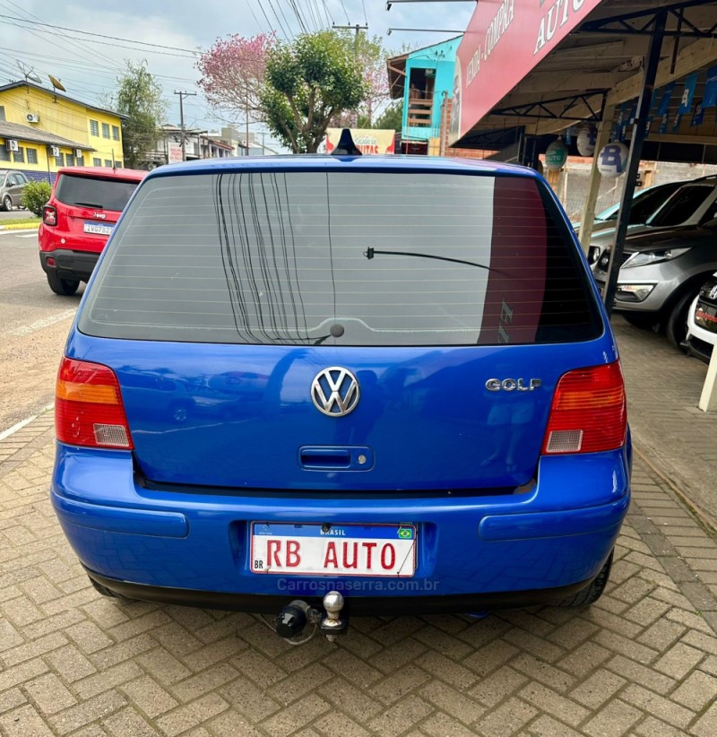GOLF 1.6 MI PLUS 8V GASOLINA 4P MANUAL - 2001 - PAROBé