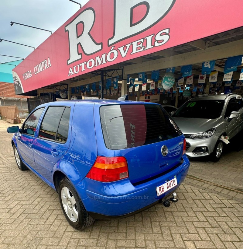 GOLF 1.6 MI PLUS 8V GASOLINA 4P MANUAL - 2001 - PAROBé