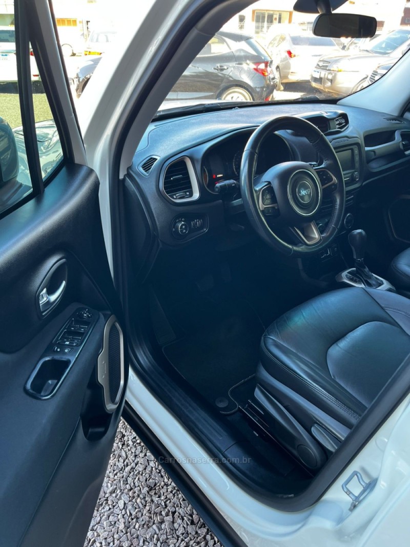 RENEGADE 1.8 16V FLEX LONGITUDE 4P AUTOMÁTICO - 2016 - LAJEADO