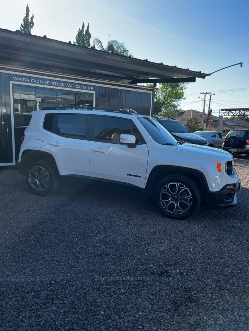 RENEGADE 1.8 16V FLEX LONGITUDE 4P AUTOMÁTICO - 2016 - LAJEADO