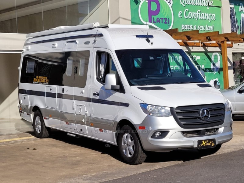 SPRINTER 2.0 FURGÃO 417 CDI EXTRA LONGO DIESEL 3P MANUAL - 2024 - CANELA