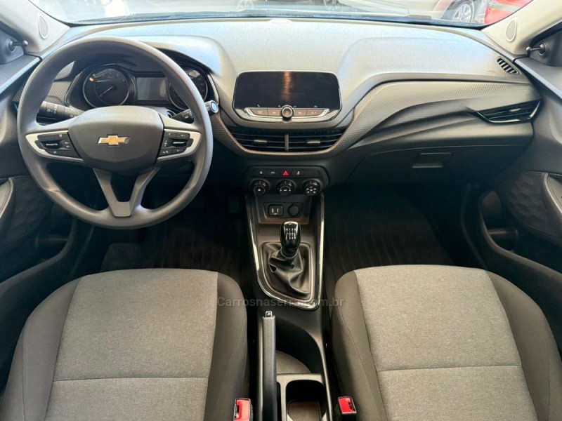 ONIX 1.0 LT 12V FLEX 4P MANUAL - 2023 - NOVO HAMBURGO
