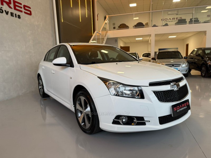 CRUZE 1.8 LT SPORT6 16V FLEX 4P MANUAL - 2014 - NOVO HAMBURGO