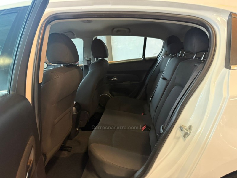 CRUZE 1.8 LT SPORT6 16V FLEX 4P MANUAL - 2014 - NOVO HAMBURGO