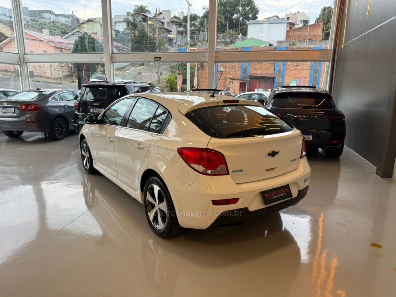 CRUZE 1.8 LT SPORT6 16V FLEX 4P MANUAL - 2014 - NOVO HAMBURGO