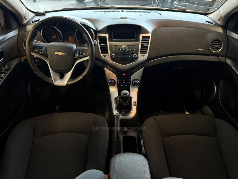CRUZE 1.8 LT SPORT6 16V FLEX 4P MANUAL - 2014 - NOVO HAMBURGO