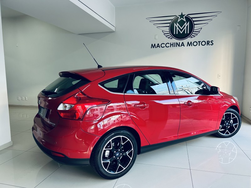 FOCUS 2.0 TITANIUM HATCH 16V FLEX 4P AUTOMÁTICO - 2015 - CAXIAS DO SUL