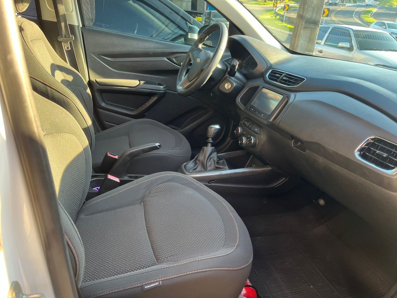 ONIX 1.4 MPFI LT 8V FLEX 4P MANUAL - 2014 - DOIS IRMãOS