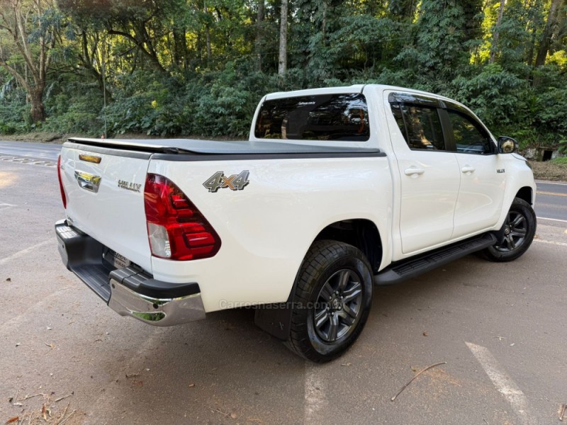 HILUX 2.8 SR 4X4 CD 16V DIESEL 4P AUTOMÁTICO - 2024 - DOIS IRMãOS