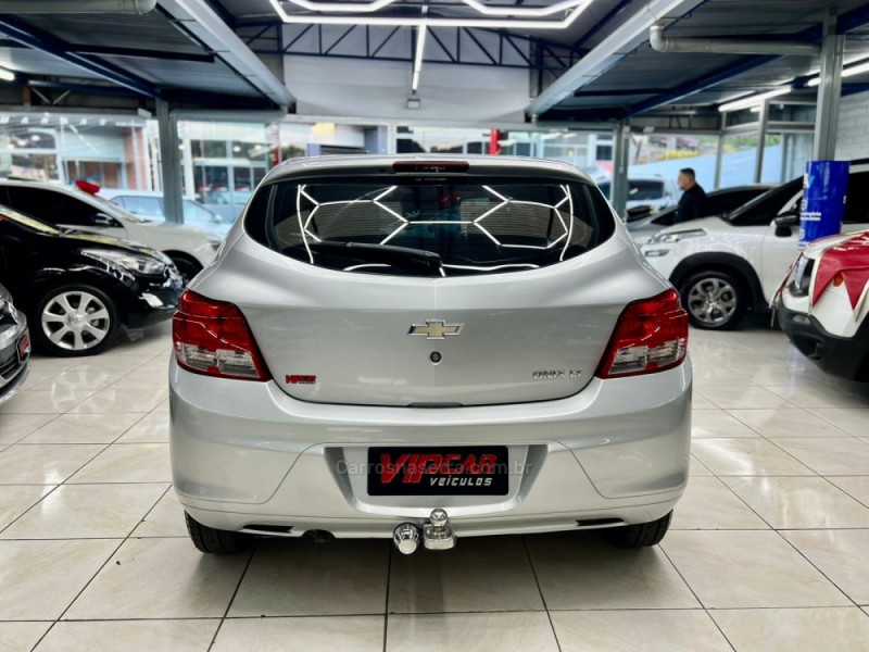 ONIX 1.0 MPFI LT 8V FLEX 4P MANUAL - 2015 - ESTâNCIA VELHA