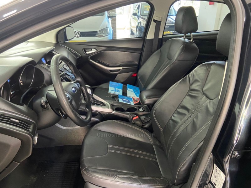 FOCUS 2.0 SE SEDAN 16V FLEX 4P AUTOMÁTICO - 2014 - NOVA BASSANO