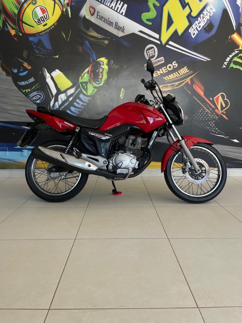 HONDA - CG 150 - 2015/2015 - Vermelha - R$ 12.900,00