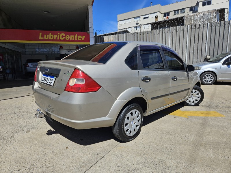 FIESTA 1.6 SE SEDAN 16V FLEX 4P MANUAL - 2008 - CAXIAS DO SUL