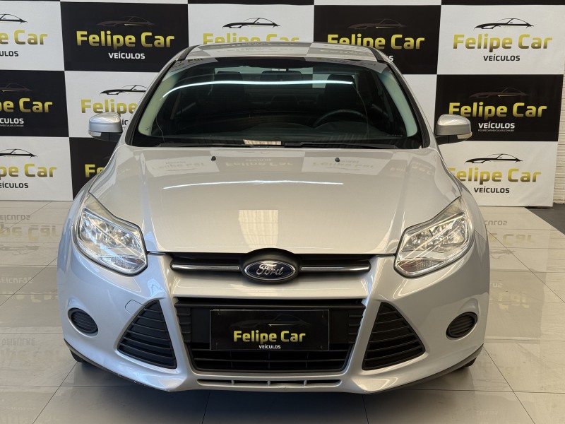 FOCUS 2.0 16V FLEX 4P AUTOMÁTICO - 2014 - CAXIAS DO SUL