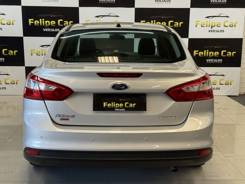 FOCUS 2.0 16V FLEX 4P AUTOMÁTICO - 2014 - CAXIAS DO SUL
