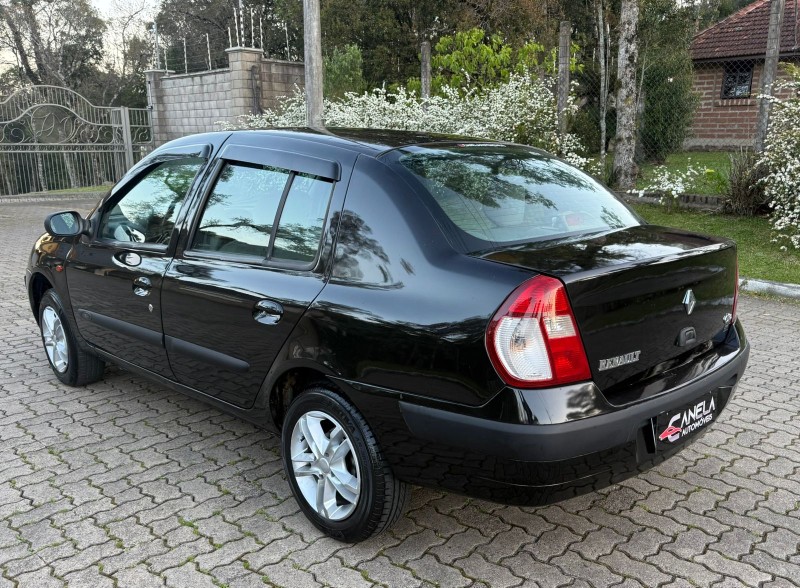 CLIO 1.0 PRIVILÉGE SEDAN 16V GASOLINA 4P MANUAL - 2005 - CANELA