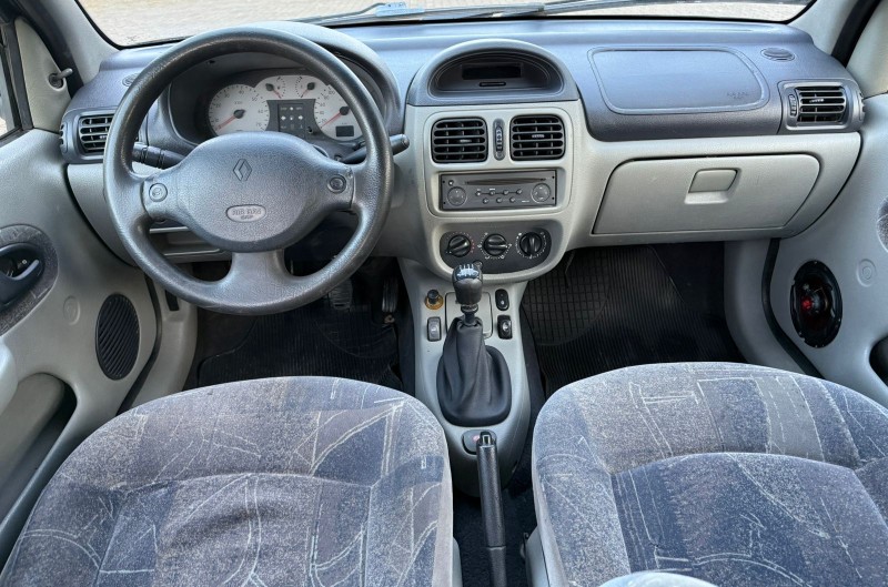 CLIO 1.0 PRIVILÉGE SEDAN 16V GASOLINA 4P MANUAL - 2005 - CANELA