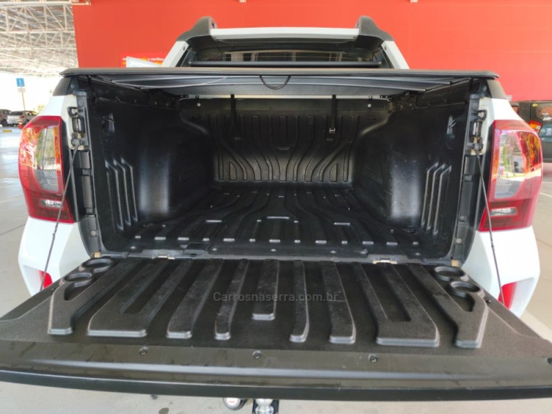 OROCH 1.6 16V DYNAMIQUE FLEX 4P MANUAL - 2019 - CAXIAS DO SUL
