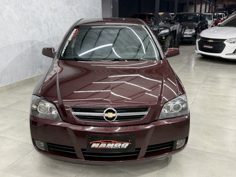 ASTRA 2.0 MPFI ADVANTAGE SEDAN 8V FLEX 4P MANUAL - 2007 - SAPIRANGA
