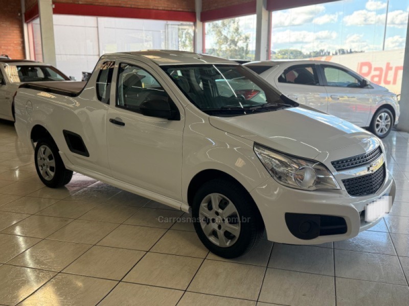 MONTANA 1.4 MPFI LS CS 8V FLEX 2P MANUAL