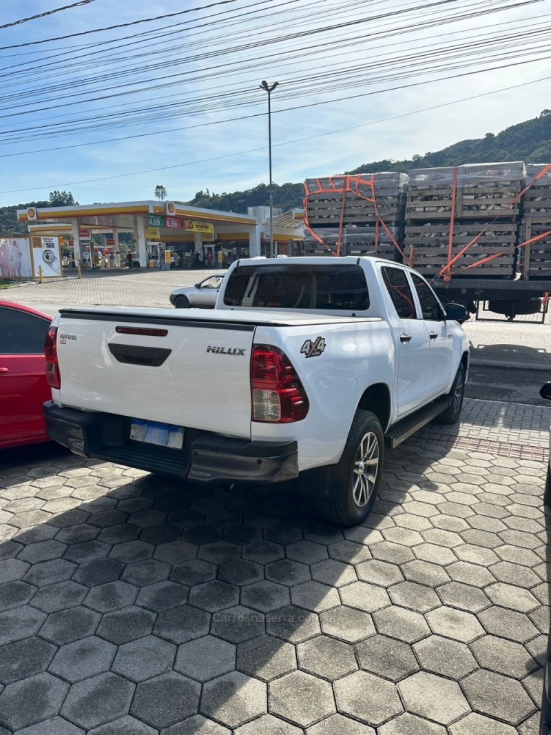 HILUX 2.8 4X4 CD 8V DIESEL 4P MANUAL - 2020 - CAXIAS DO SUL