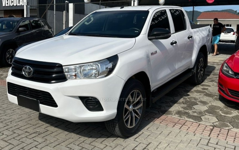 HILUX 2.8 4X4 CD 8V DIESEL 4P MANUAL - 2020 - CAXIAS DO SUL