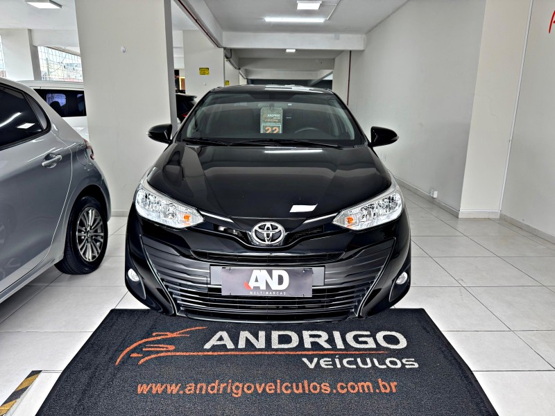 YARIS 1.5 XS SEDAN 16V FLEX 4P AUTOMÁTICO - 2022 - CAXIAS DO SUL