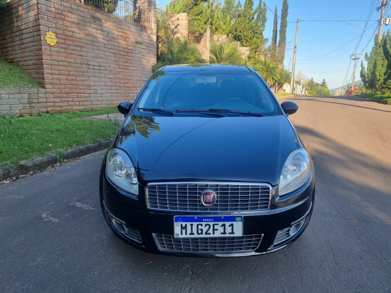 LINEA 1.8 ABSOLUTE 16V FLEX 4P AUTOMATIZADO - 2010 - ARROIO DO MEIO