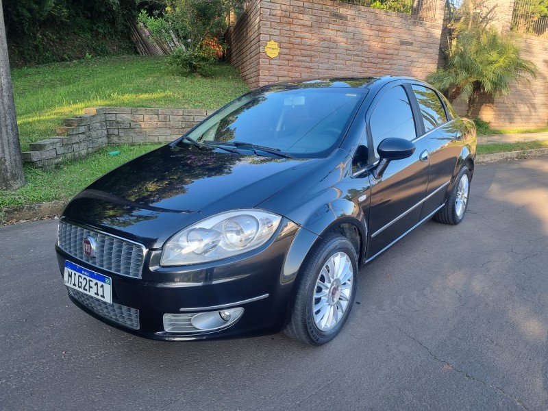 LINEA 1.8 ABSOLUTE 16V FLEX 4P AUTOMATIZADO - 2010 - ARROIO DO MEIO