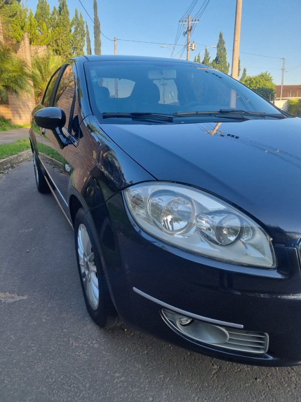 LINEA 1.8 ABSOLUTE 16V FLEX 4P AUTOMATIZADO - 2010 - ARROIO DO MEIO
