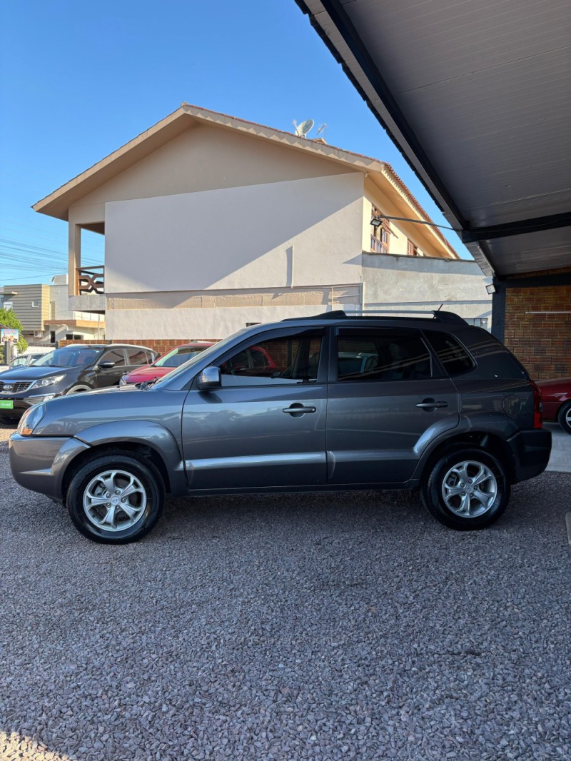 TUCSON 2.0 MPFI GLS 16V 143CV 2WD FLEX 4P AUTOMÁTICO - 2016 - LAJEADO