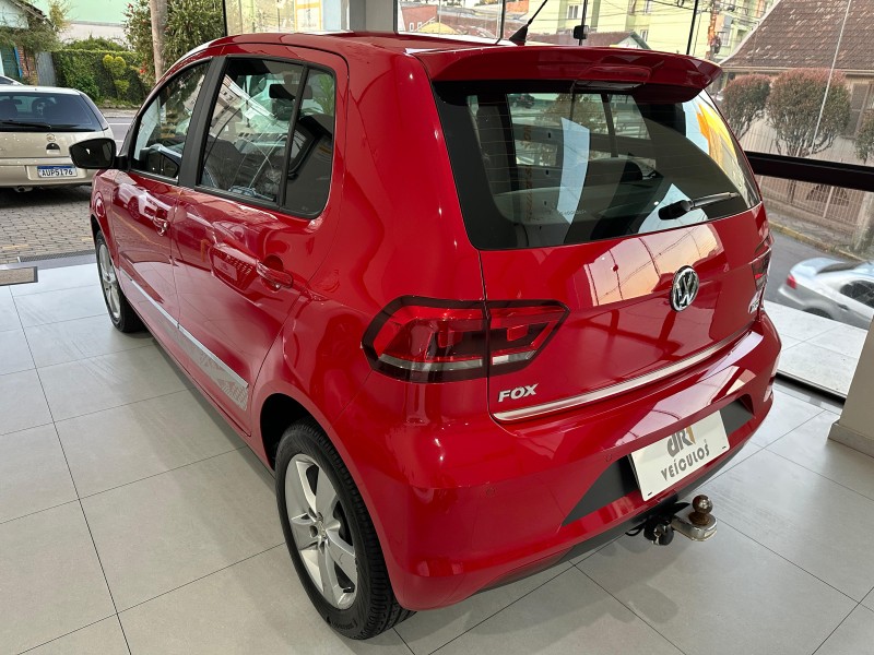 FOX 1.6 MI ROCK IN RIO 8V FLEX 4P MANUAL - 2016 - CAXIAS DO SUL