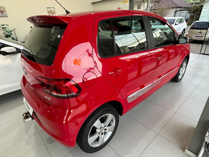 FOX 1.6 MI ROCK IN RIO 8V FLEX 4P MANUAL - 2016 - CAXIAS DO SUL