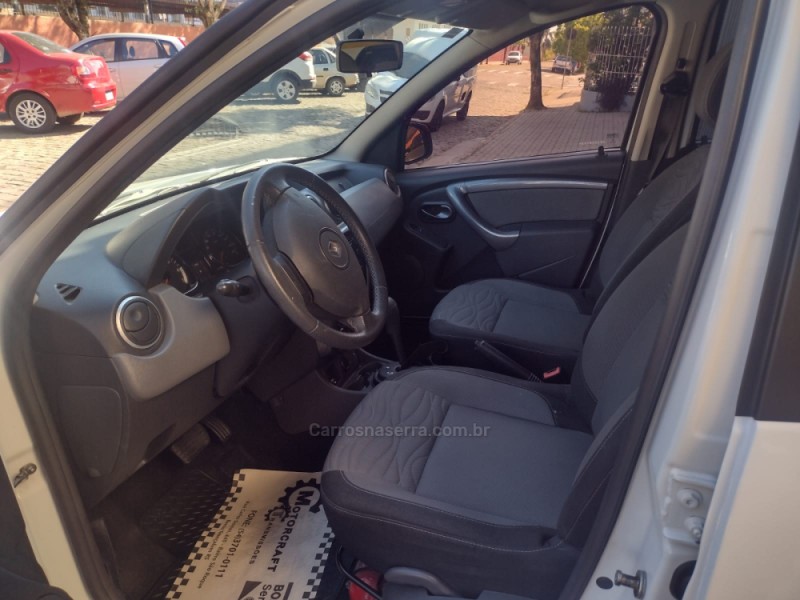 DUSTER 2.0 DYNAMIQUE 4X2 16V FLEX 4P AUTOMÁTICO - 2014 - BENTO GONçALVES