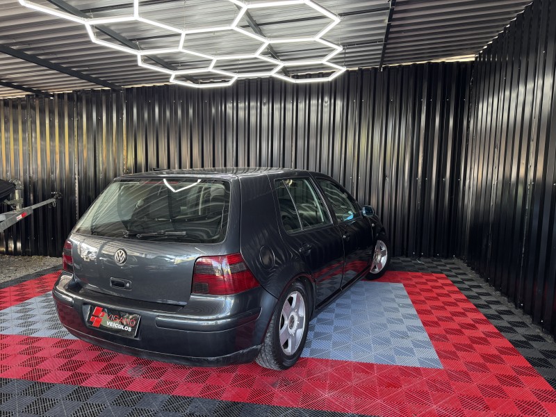 GOLF 1.6 MI 8V GASOLINA 4P MANUAL - 2001 - CAXIAS DO SUL