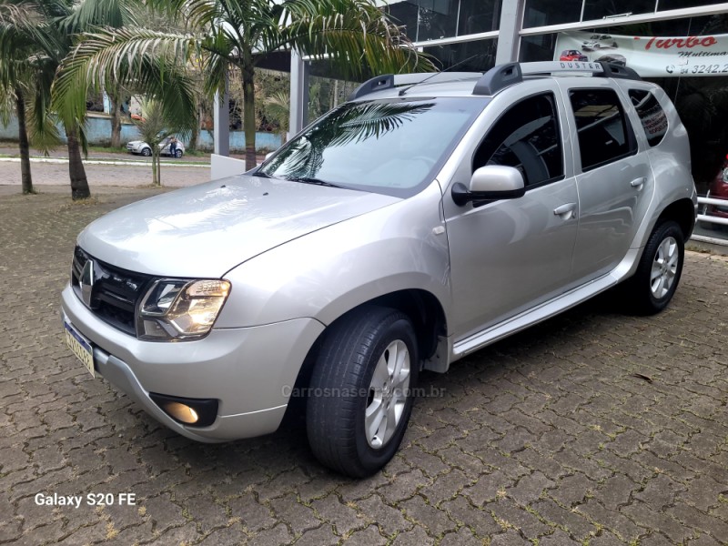 DUSTER 2.0 DYNAMIQUE 4X2 16V FLEX 4P AUTOMÁTICO - 2017 - NOVA PRATA