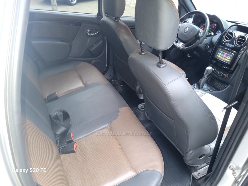 DUSTER 2.0 DYNAMIQUE 4X2 16V FLEX 4P AUTOMÁTICO - 2017 - NOVA PRATA